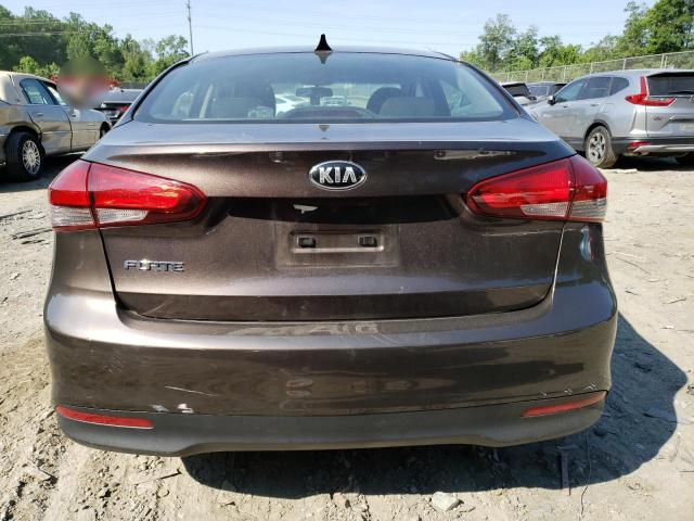Photo 6 from auction – 2018 KIA FORTE LX with VIN 3KPFK4A71JE185630