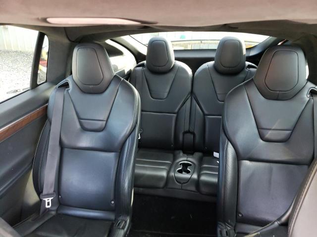 Photo 11 from auction – 2016 TESLA MODEL X with VIN 5YJXCBE25GF003337