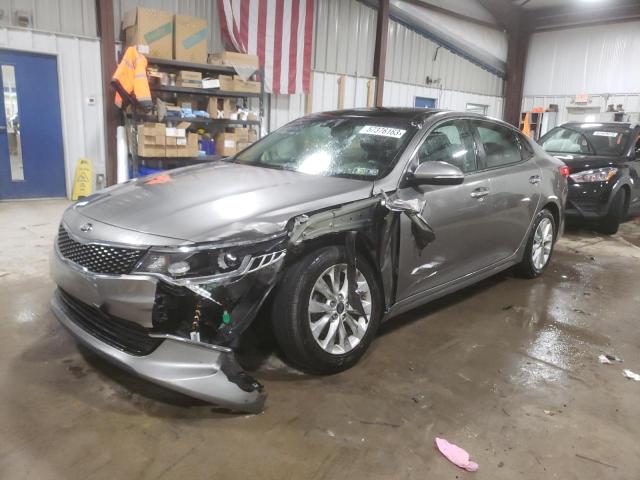 KIA OPTIMA EX 2017 with VIN 5XXGU4L3XHG137991 - Photo from auction