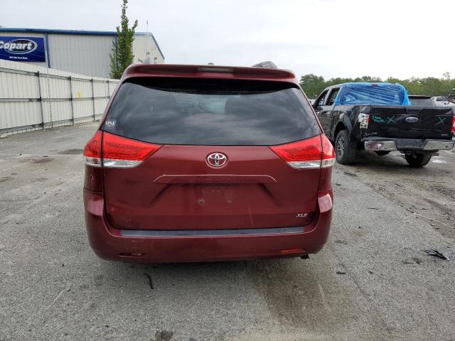 Photo 6 from auction – 2011 TOYOTA SIENNA XLE with VIN 5TDYK3DC4BS043999