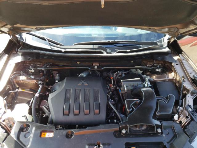 Photo 12 from auction – 2020 MITSUBISHI ECLIPSE CR with VIN JA4AT4AA5LZ037176