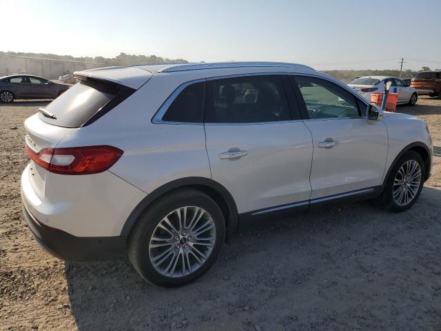 Photo 3 from auction – 2016 LINCOLN MKX RESERV with VIN 2LMTJ6LR0GBL45965