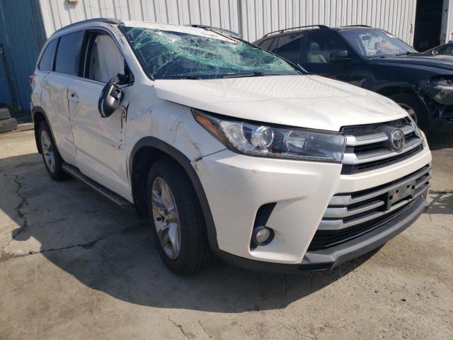 Photo 4 from auction – 2017 TOYOTA HIGHLANDER with VIN 5TDDZRFH1HS371556