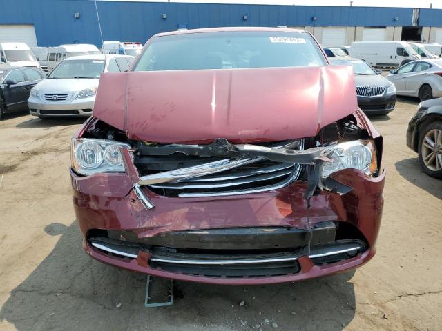 Photo 5 from auction – 2016 CHRYSLER TOWN & COU with VIN 2C4RC1CG4GR127847
