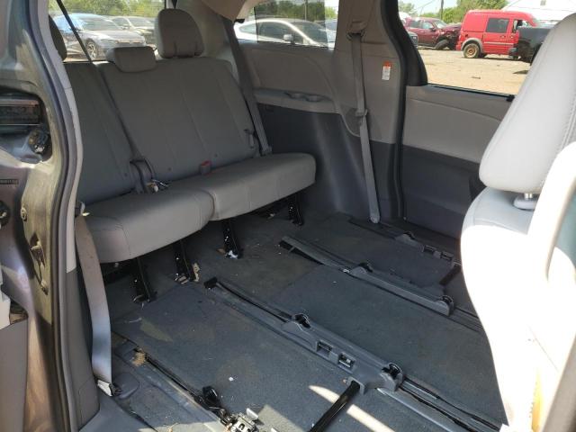 Photo 11 from auction – 2015 TOYOTA SIENNA XLE with VIN 5TDDK3DC1FS116993