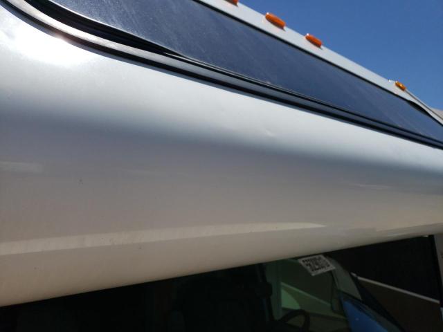 Photo 9 from auction – 2000 CONT MOTORHOME with VIN 1FDXE45S7YHA92699