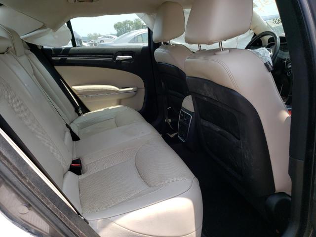 Photo 10 from auction – 2018 CHRYSLER 300 LIMITE with VIN 2C3CCAEG1JH244029