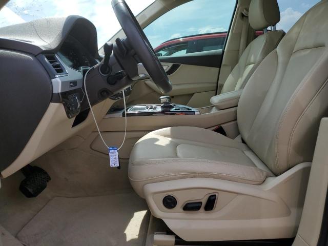 Photo 7 from auction – 2019 AUDI Q7 PREMIUM with VIN WA1LHAF74KD037705