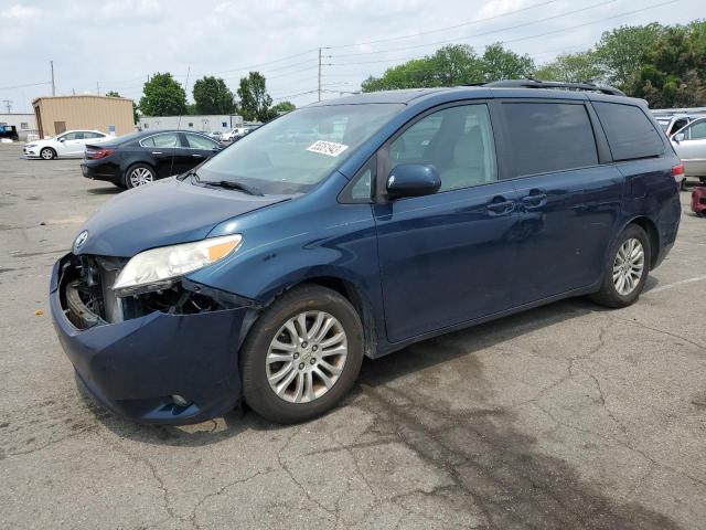 TOYOTA SIENNA XLE 2011 with VIN 5TDYK3DC2BS027560 - Photo from auction