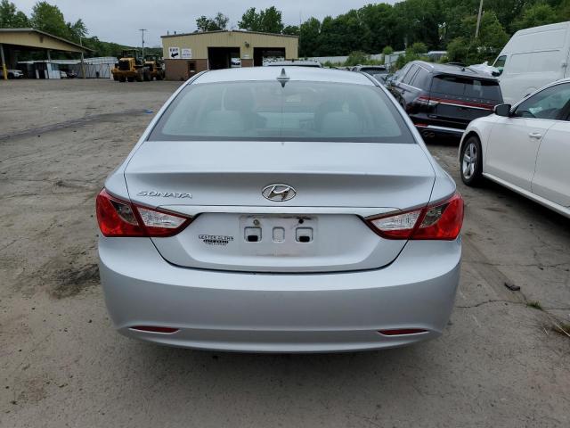 Photo 6 from auction – 2012 HYUNDAI SONATA with VIN 5NPEB4AC9CH407967