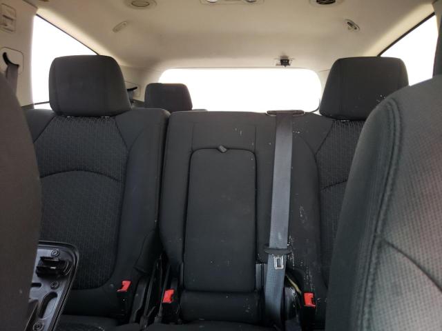 Photo 10 from auction – 2010 CHEVROLET TRAVERSE L with VIN 1GNLVFED2AJ249352