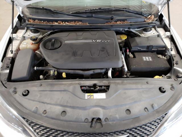 Снимка 11 от търг – 2015 CHRYSLER 200 C с VIN 1C3CCCEG1FN553655