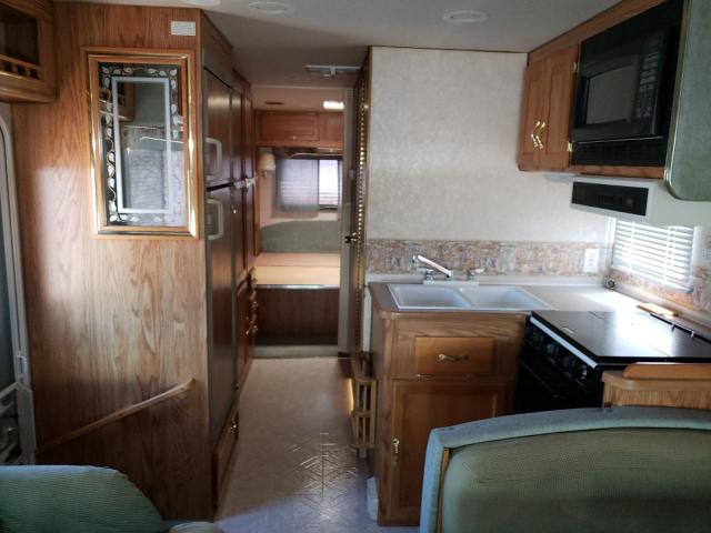 Photo 6 from auction – 2000 CONT MOTORHOME with VIN 1FDXE45S7YHA92699