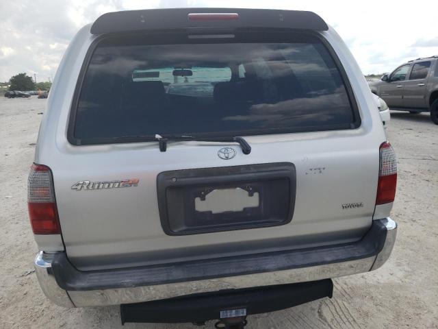 Photo 6 from auction – 2000 TOYOTA 4RUNNER SR with VIN JT3GN86R0Y0179922