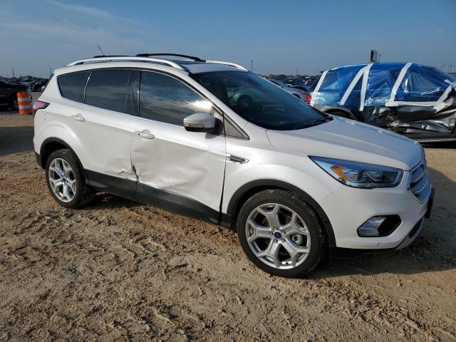 Photo 4 from auction – 2018 FORD ESCAPE TIT with VIN 1FMCU0J98JUB54167