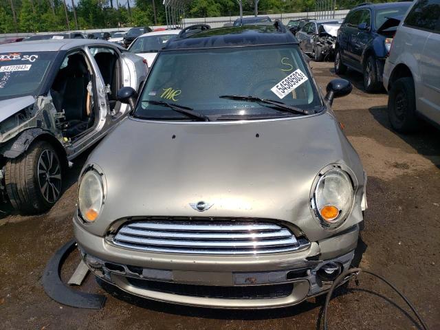 Photo 5 from auction – 2010 MINI COOPER CLU with VIN WMWML3C57ATX37047