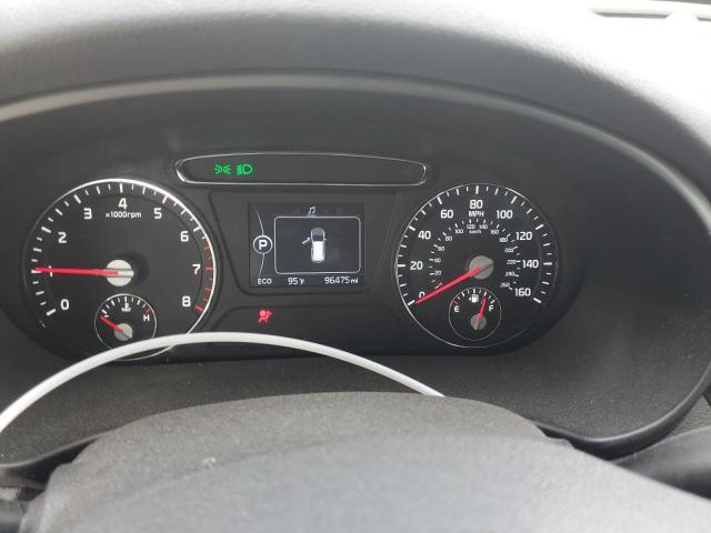 Photo 9 from auction – 2016 KIA SORENTO LX with VIN 5XYPG4A55GG108565