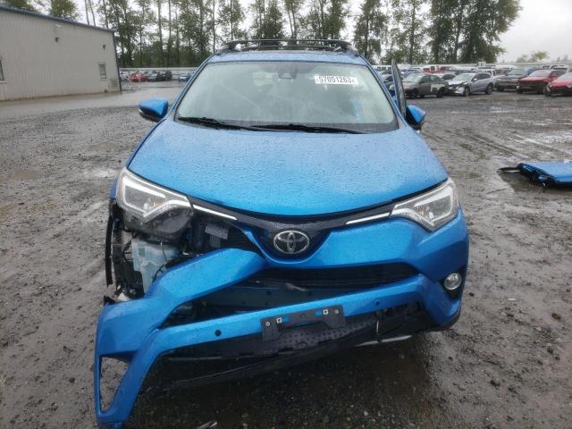 Photo 5 from auction – 2017 TOYOTA RAV4 LIMIT with VIN 2T3DFREV2HW577211