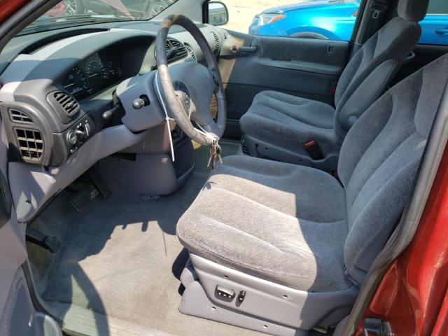 Photo 7 from auction – 2000 DODGE GRAND CARA with VIN 1B4GP44G4YB773446
