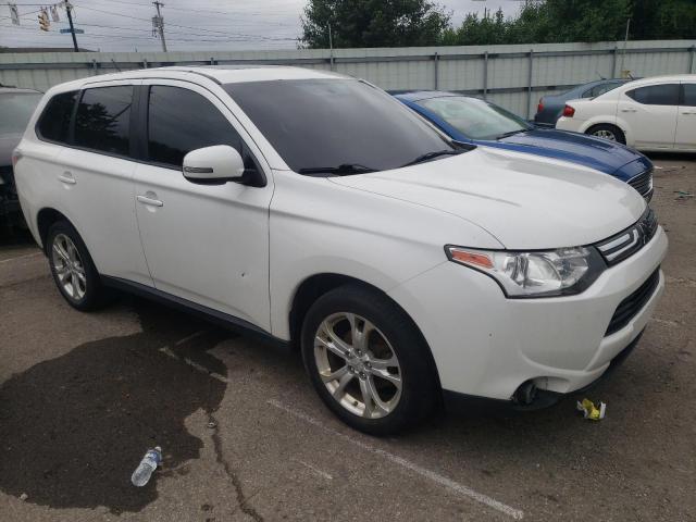 Photo 4 from auction – 2014 MITSUBISHI OUTLANDER with VIN JA4AZ3A37EZ009148
