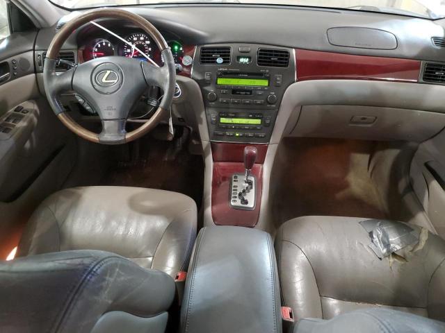 Photo 8 from auction – 2002 LEXUS ES 300 with VIN JTHBF30G225022379