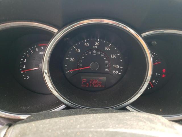 Photo 9 from auction – 2011 KIA SORENTO EX with VIN 5XYKUDA12BG073718
