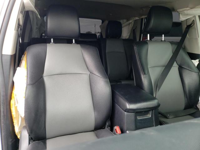 Photo 10 from auction – 2016 TOYOTA 4RUNNER SR with VIN JTEBU5JR0G5339972