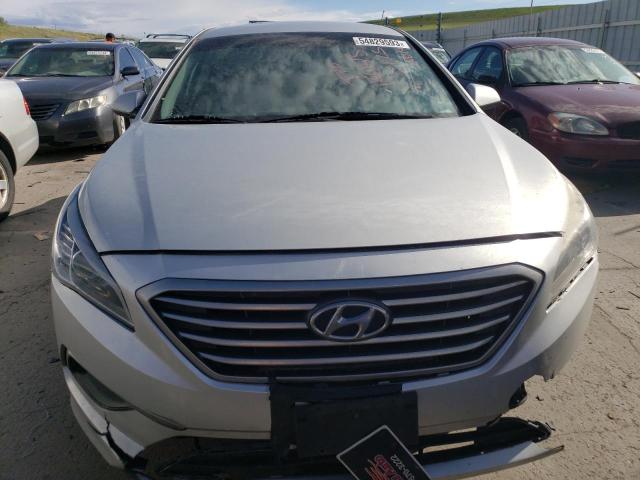 Photo 5 from auction – 2017 HYUNDAI SONATA SE with VIN 5NPE24AF2HH499781