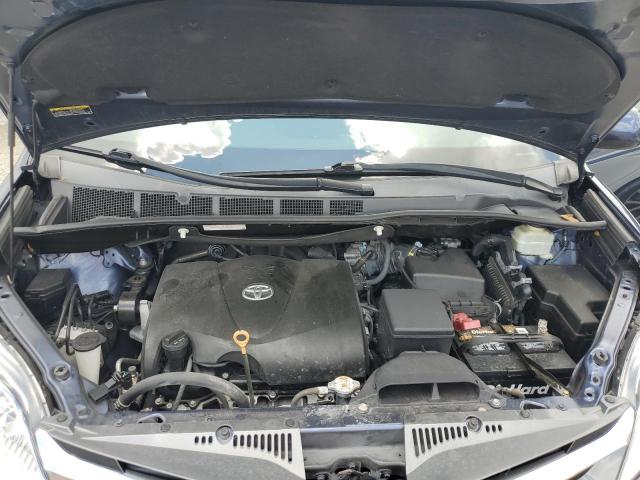 Photo 12 from auction – 2018 TOYOTA SIENNA XLE with VIN 5TDYZ3DC3JS939205