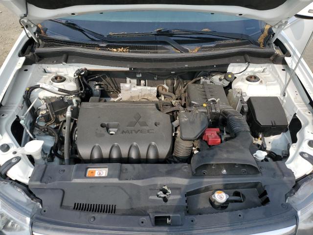 Photo 11 from auction – 2014 MITSUBISHI OUTLANDER with VIN JA4AZ3A36EZ004054