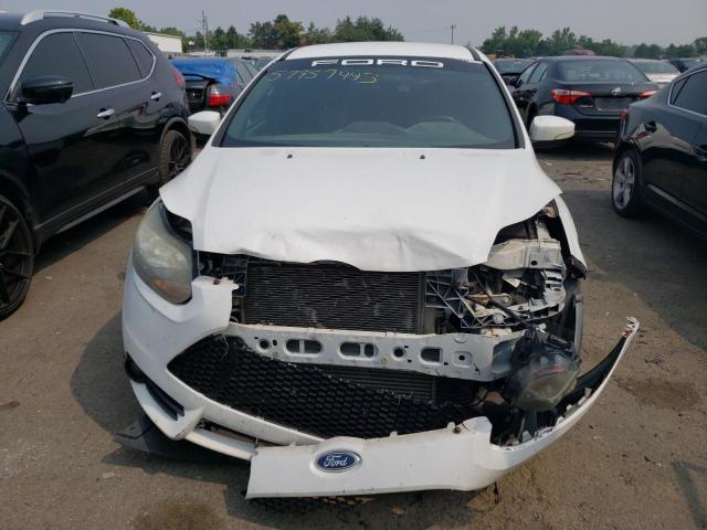 Photo 5 from auction – 2013 FORD FOCUS ST with VIN 1FADP3L9XDL383948