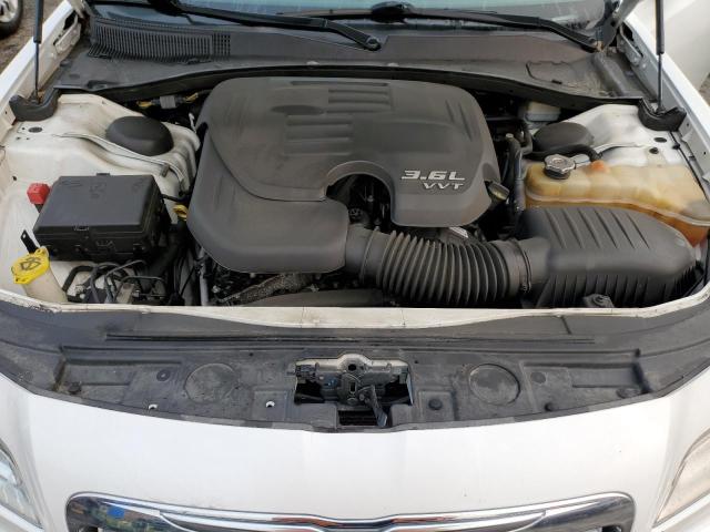 Photo 11 from auction – 2014 CHRYSLER 300 with VIN 2C3CCARG7EH255682