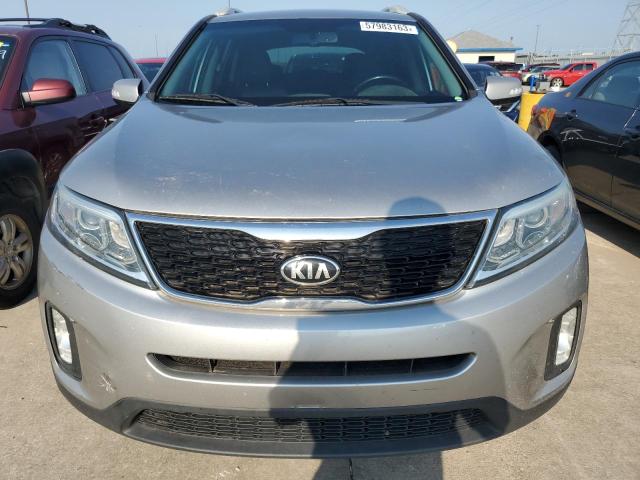 Photo 5 from auction – 2015 KIA SORENTO LX with VIN 5XYKT4A67FG626853