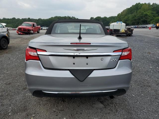 Photo 6 from auction – 2014 CHRYSLER 200 TOURIN with VIN 1C3BCBEB0EN156902