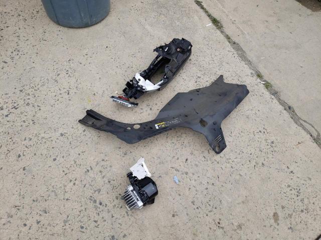 Photo 13 from auction – 2021 JEEP CHEROKEE L with VIN 1C4PJMLB0MD214131