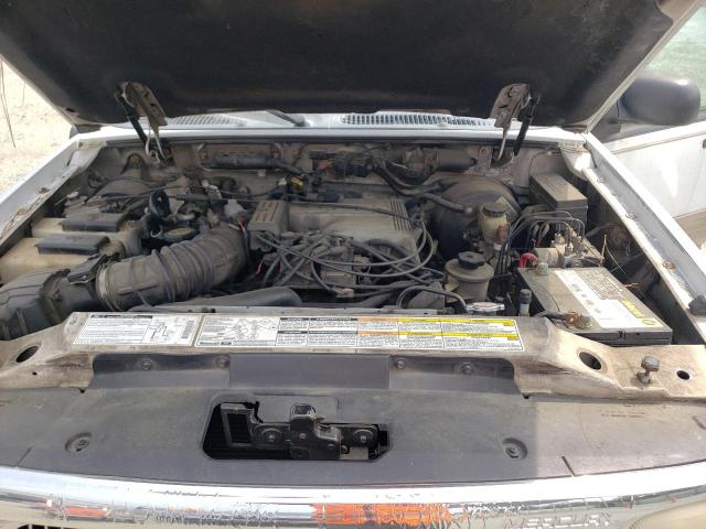 Photo 12 from auction – 2001 MERCURY MOUNTAINEE with VIN 4M2DU66P71UJ13901