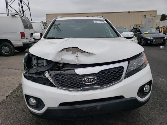 Photo 5 from auction – 2013 KIA SORENTO LX with VIN 5XYKT4A67DG343320