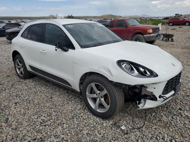 Photo 4 from auction – 2017 PORSCHE MACAN with VIN WP1AA2A5XHLB02020