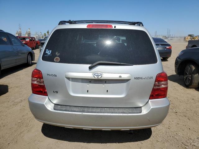 Photo 6 from auction – 2002 TOYOTA HIGHLANDER with VIN JTEGF21A420040418