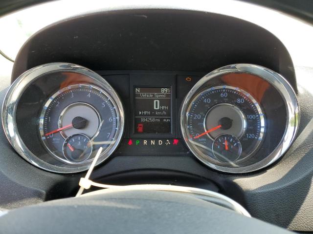 Photo 9 from auction – 2013 CHRYSLER TOWN & COU with VIN 2C4RC1GG2DR633828