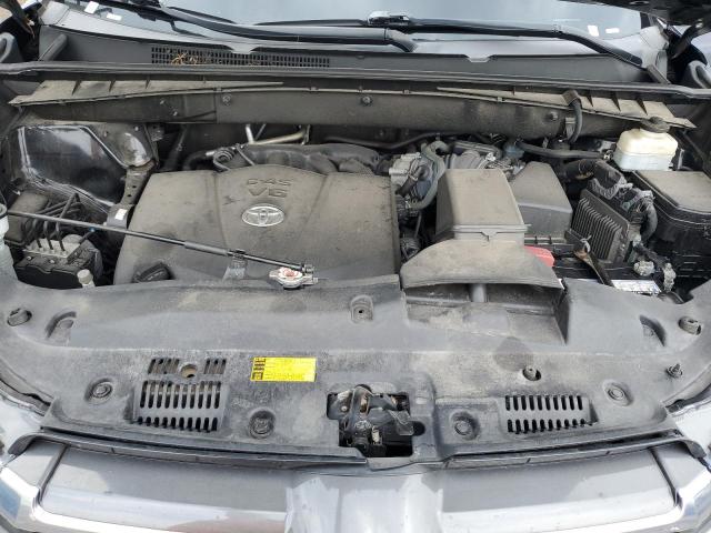 Photo 11 from auction – 2017 TOYOTA HIGHLANDER with VIN 5TDDZRFH7HS469412