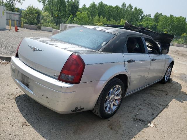 Photo 3 from auction – 2005 CHRYSLER 300 with VIN 2C3AA43R35H626944