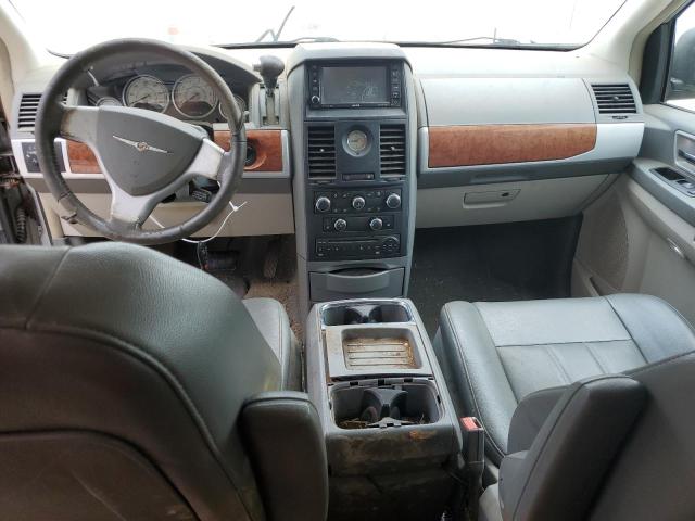 Photo 8 from auction – 2008 CHRYSLER TOWN AND C with VIN 2A8HR54P28R118980