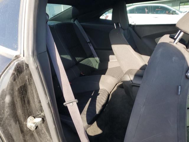 Photo 10 from auction – 2015 CHEVROLET CAMARO LS with VIN 2G1FB1E3XF9104600