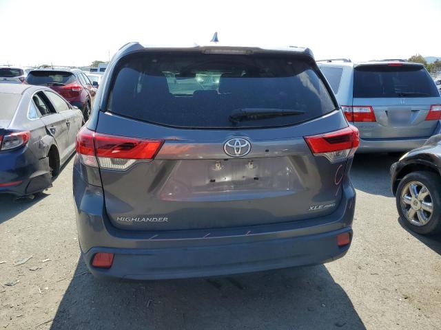 Photo 6 from auction – 2017 TOYOTA HIGHLANDER with VIN 5TDJZRFH8HS407617