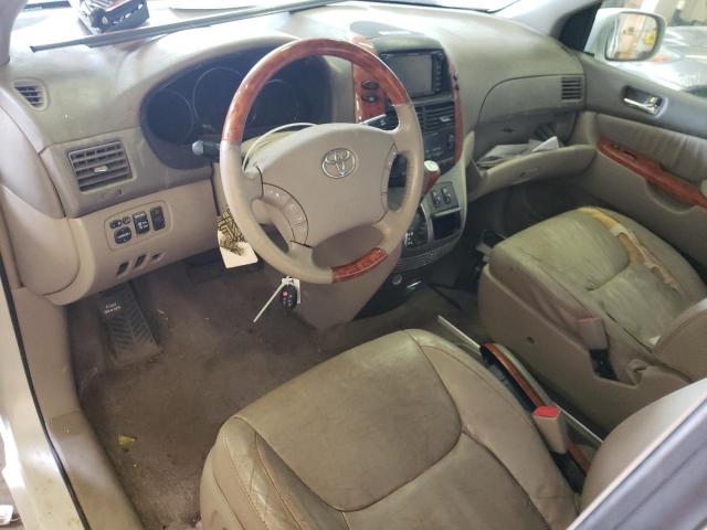Photo 8 from auction – 2010 TOYOTA SIENNA XLE with VIN 5TDDK4CC6AS032507