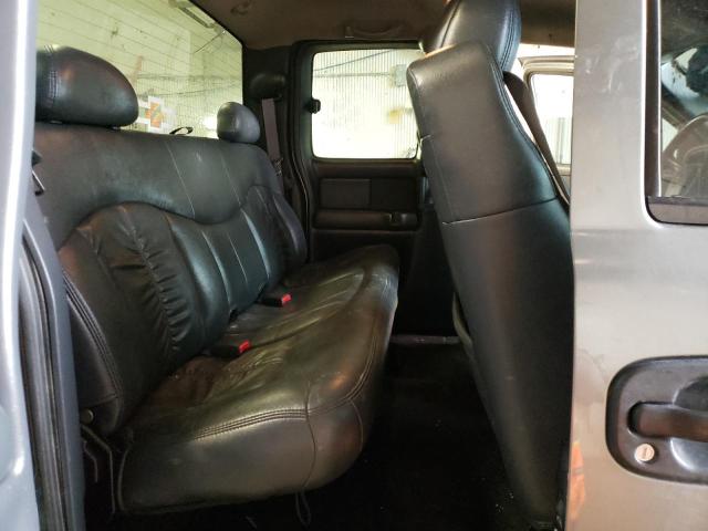 Photo 10 from auction – 2002 CHEVROLET SILVERADO with VIN 1GCEK19T92E179387