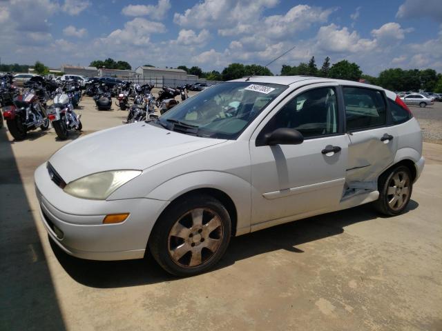 FORD FOCUS ZX5 2002 with VIN 3FAFP373X2R175761 - Photo from auction