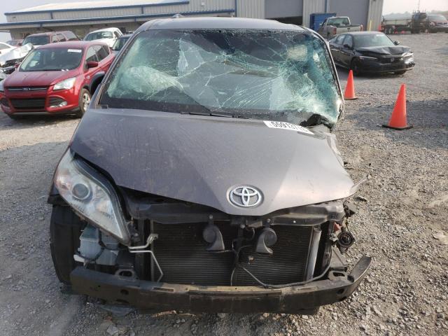Photo 5 from auction – 2012 TOYOTA SIENNA XLE with VIN 5TDDK3DC7CS041745