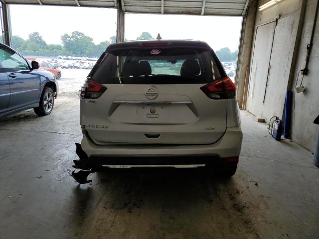 Photo 6 from auction – 2017 NISSAN ROGUE S with VIN KNMAT2MV2HP574499